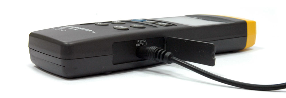 Преобразователь интерфейсов RS-232 (TTL) - USB АСЕ-1025 - Разъем RS-232 и jack 3,5 мм в подключенном состоянии