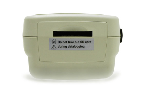 Люксметр-регистратор АТЕ-1537 - вид на вход SD-карты