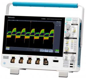    1     Tektronix MDO  3   !