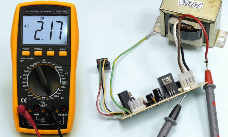 Мультиметр цифровой АМ-1083 - Измерение переменного тока